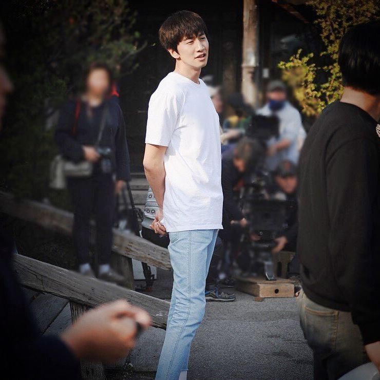 關於「李光洙」的 9 階段：前《Running Man》背叛者但私下卻「美談富人」，比諧星還好笑的演員！