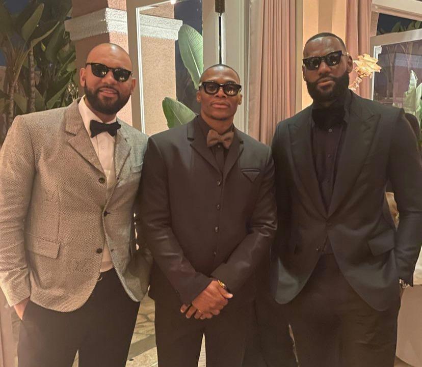 比冠軍戒更重要的戒指！ 一眉哥低調完婚交往 5 年女友 蜜月旅行 10 天後歸隊訓練