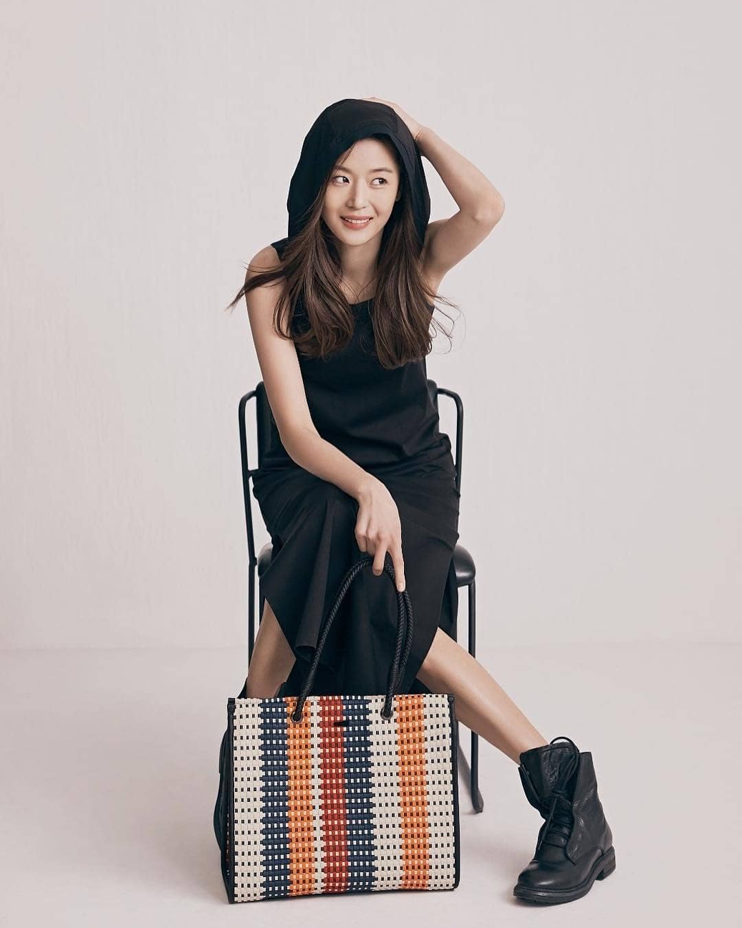 2021 年韓網 Google 搜索率最高 TOP 5 女演員出爐！「最美小三」韓韶禧排第 2，飽受爭議的「她」穩坐冠軍！