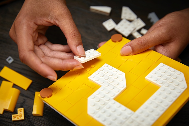 神還原經典遊戲關卡！LEGO x Nintendo 再推「超級瑪利歐 64？磚塊」盒組，喚回玩家記憶