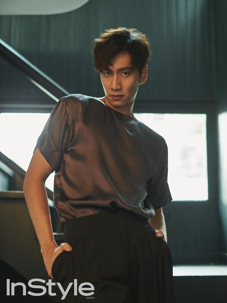 關於「李光洙」的 9 階段：前《Running Man》背叛者但私下卻「美談富人」，比諧星還好笑的演員！