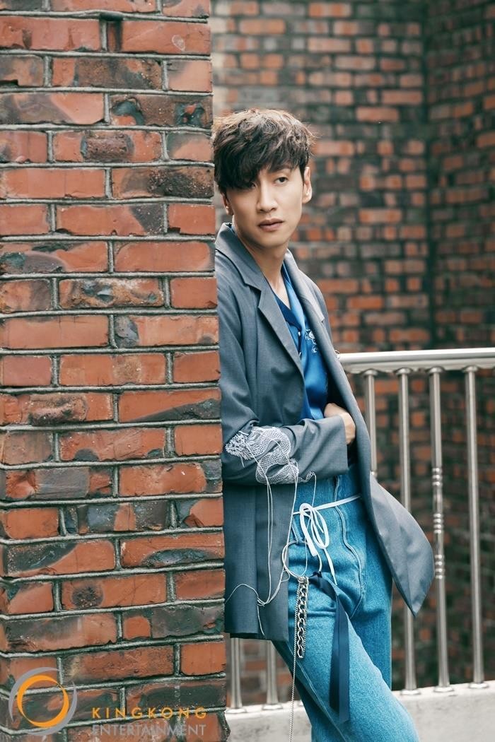 關於「李光洙」的 9 階段：前《Running Man》背叛者但私下卻「美談富人」，比諧星還好笑的演員！