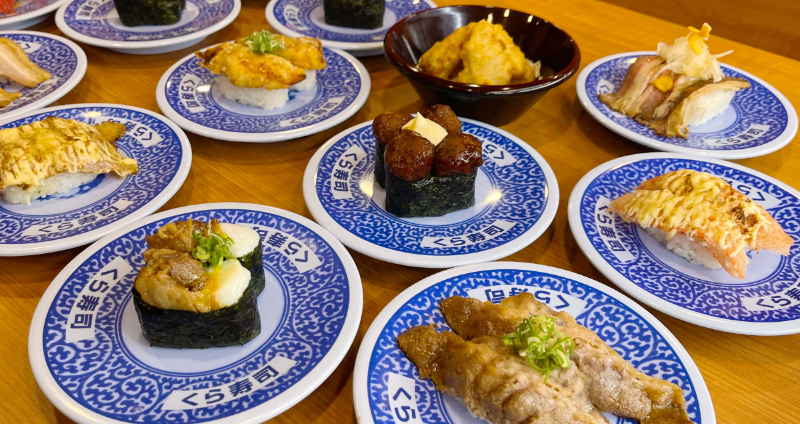 肉食控注意！藏壽司二度插旗新莊，「享肉盛宴」+ 「角落小夥伴」療癒小物　將在中秋前夕隆重登場