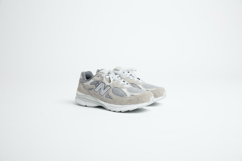 台灣販售預告｜兩大美式霸主再次攜手合作！ LEVI’S X NEW BALANCE 為經典 990v3 打造嶄新面貌！