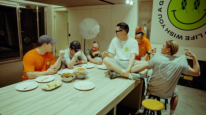 真實的「靈魂尼克」已上線！周湯豪新曲〈HEALTHY MIND〉呈現史上最高 chill 感：「好命，就是好好過生活」