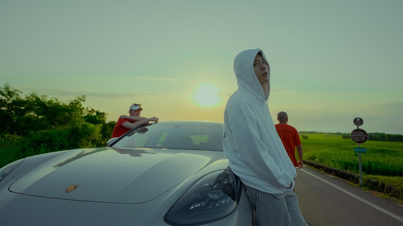 真實的「靈魂尼克」已上線！周湯豪新曲〈HEALTHY MIND〉呈現史上最高 chill 感：「好命，就是好好過生活」