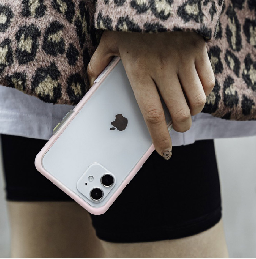 「潮」前部署！iPhone13即將來襲，手機配件也準備好同步升級了嗎？亞瑟3C生活選物網羅眾多品牌，你所需要的質感配件這裡全都有！