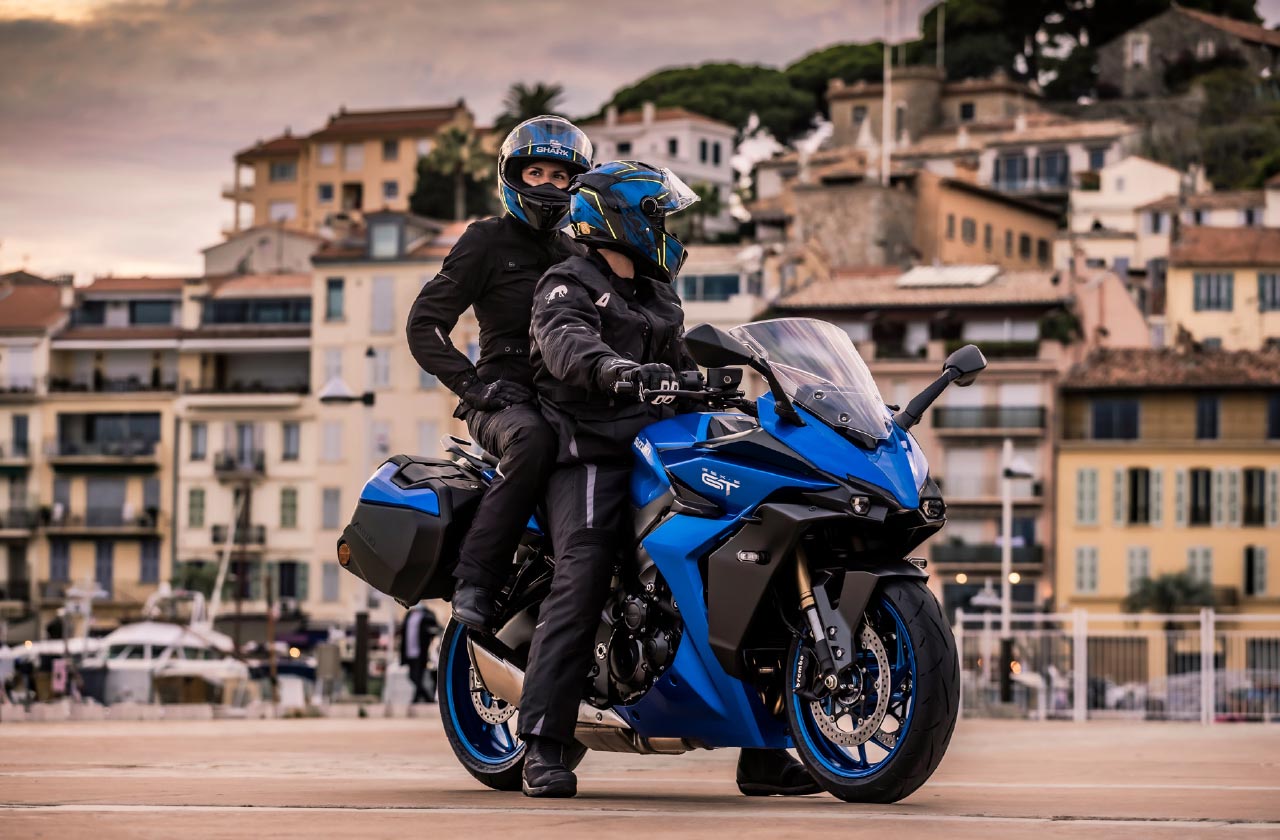 來場跑車浪漫旅！Suzuki GSX-S1000GT 公升級跑旅正式發表！