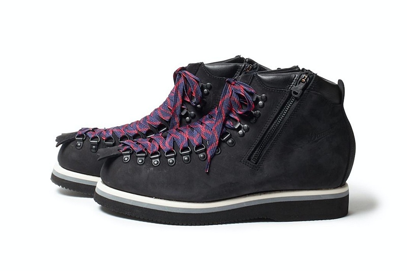 White Mountaineering聯乘Danner