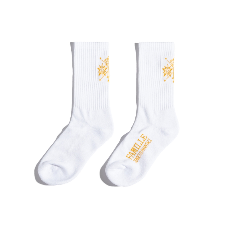 周董和昆凌又有「愛的結晶」？ PHANTACi 首次攜手昆凌服飾品牌 JENDES 打造聯名系列！