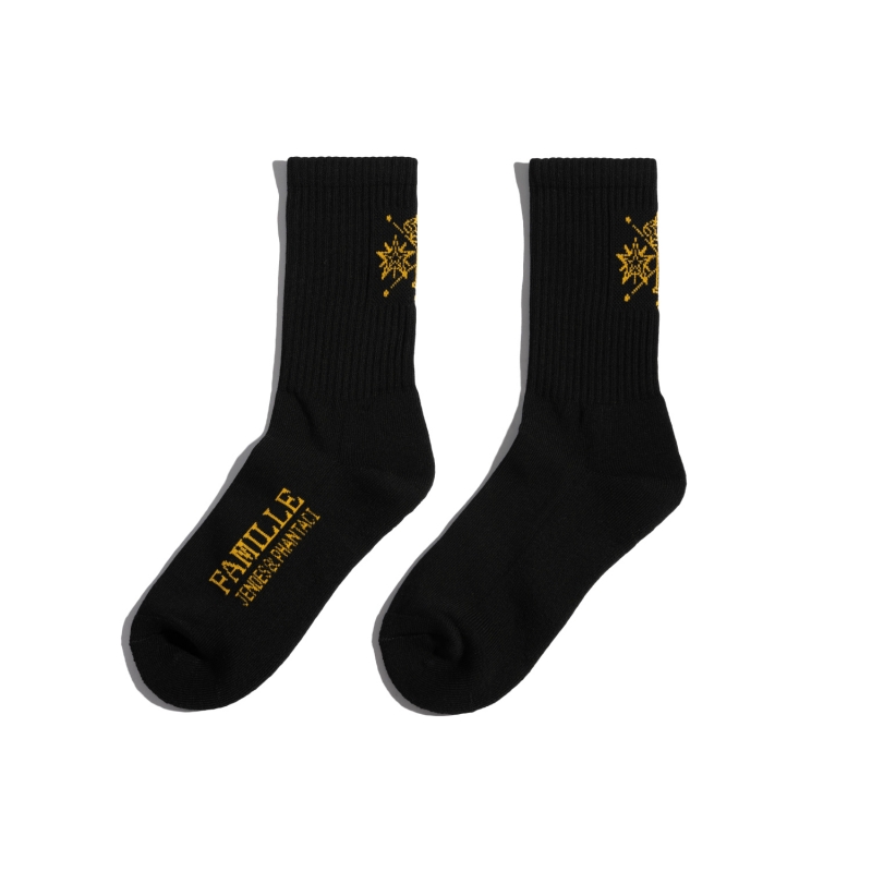 周董和昆凌又有「愛的結晶」？ PHANTACi 首次攜手昆凌服飾品牌 JENDES 打造聯名系列！