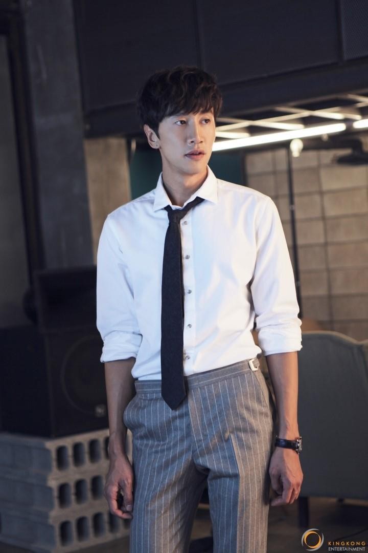 關於「李光洙」的 9 階段：前《Running Man》背叛者但私下卻「美談富人」，比諧星還好笑的演員！
