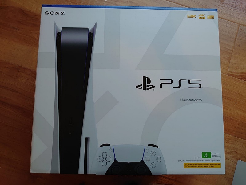 新版 Sony PS5 實機上手開箱！一個超貼心改動、Wi-Fi 表現提升，玩家哀嚎：缺貨問題解決了？！