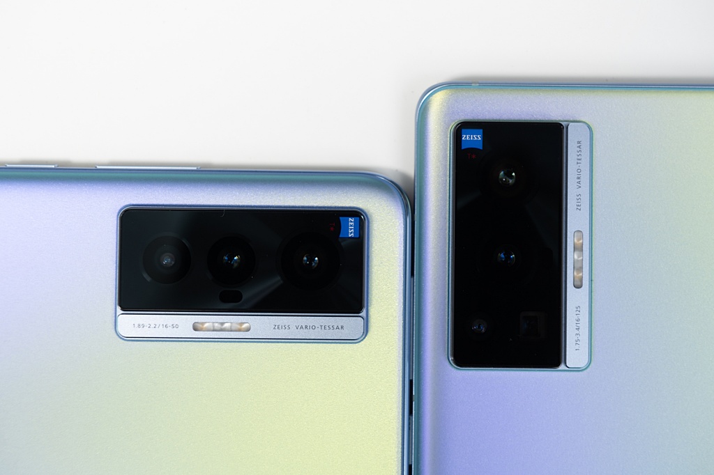 vivo X70