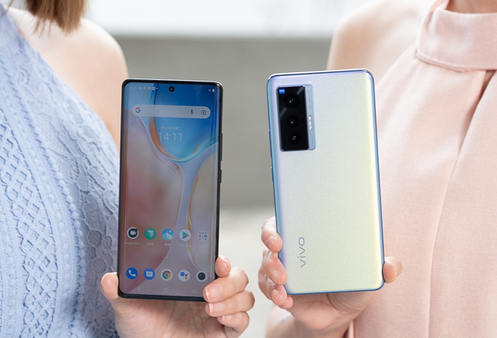 vivo X70 / X70 Pro