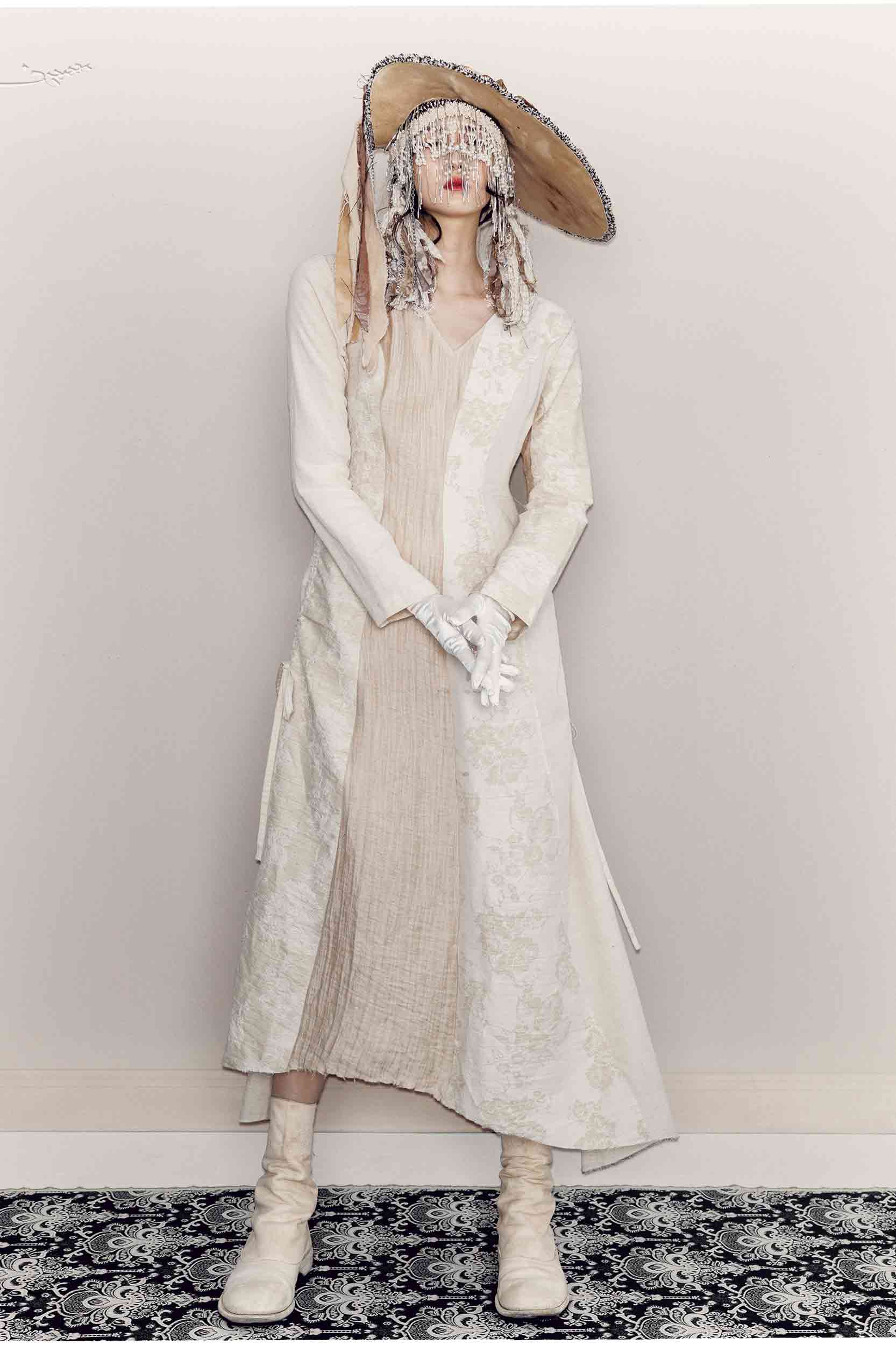 層次發揮精熟－台灣設計師品牌 Professor.E 2021 秋冬系列造型特輯公開