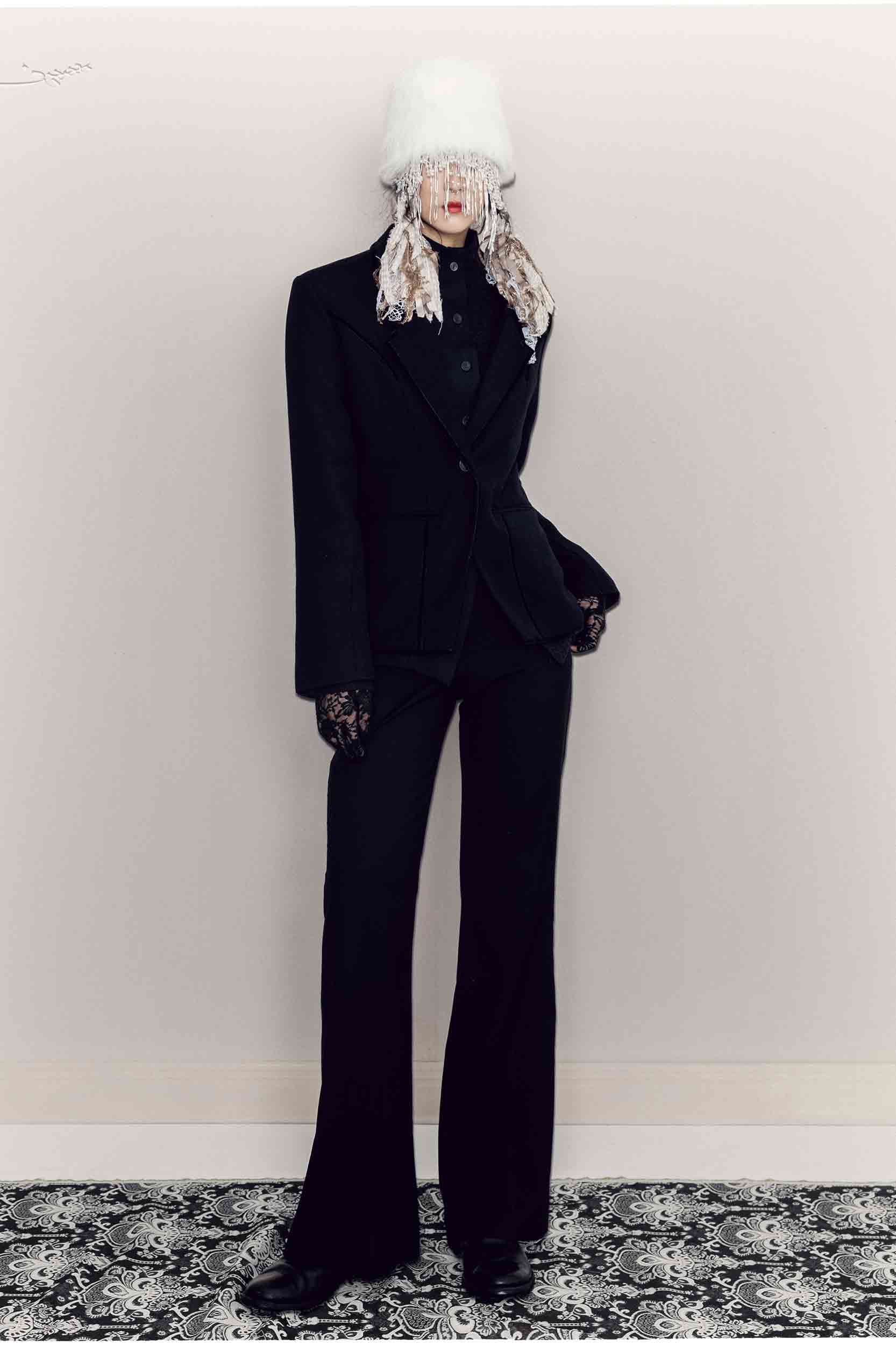 層次發揮精熟－台灣設計師品牌 Professor.E 2021 秋冬系列造型特輯公開