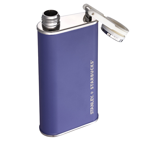 年末壓軸話題聯名 星巴克 x STANLEY 再度登場「這天」開賣，第一次出現的「NAVY 收納箱」必收！