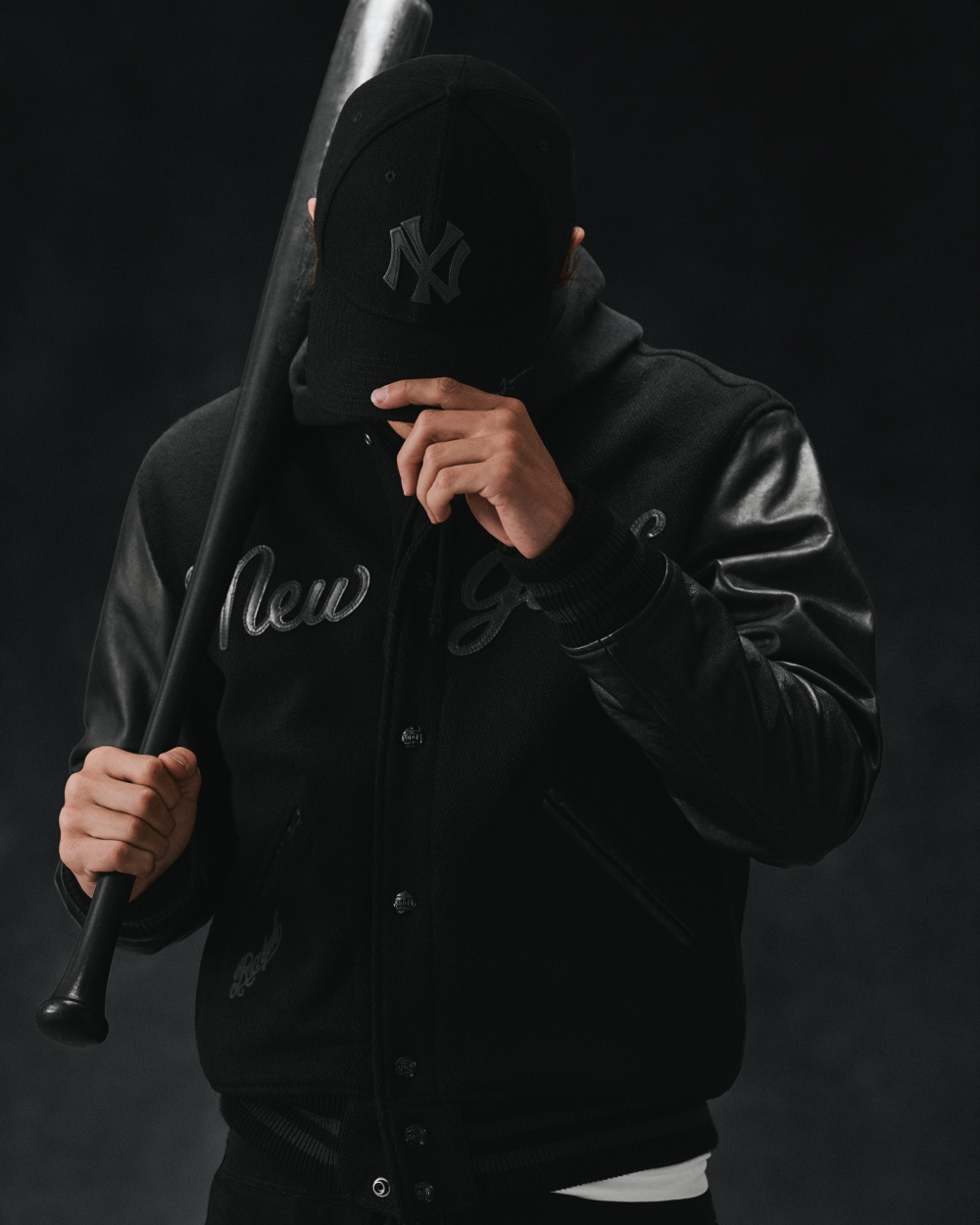 無法抵抗的質感黑魂設計！ Ralph Lauren x  MLB 全新秋冬聯名系列登場！