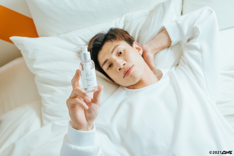 暖男標配貼心聖品 PLAY & JOY「這罐」讓每次連結都別具意義！絲滑質感、肌膚呵護 讓她再也擋不住！