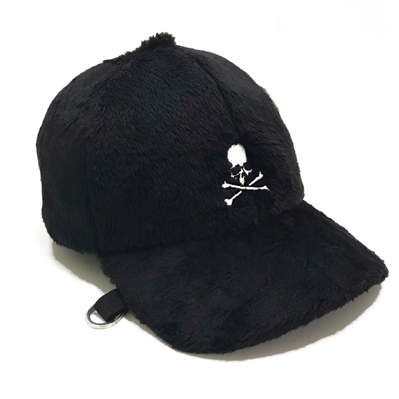 台灣販售預告｜最奢華的「暗黑」袋鼠！ KANGOL x mastermind JAPAN 聯