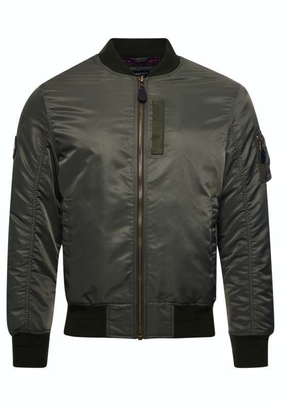 五倍券就花在這！ SUPERDRY 冒險魂全新秋冬重磅回歸，經典不敗 MA-1 細節滿載！