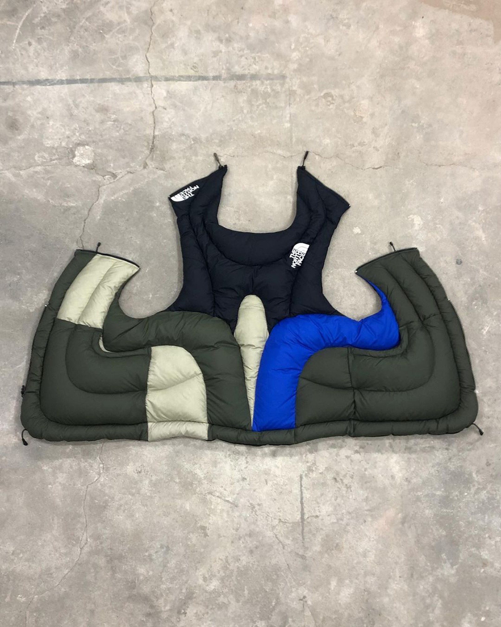 這帥度直接登頂！用回收材料打造的 WYTZE x THE NORTH FACE 聯名羽絨背心登場