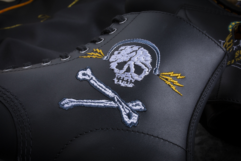 Dr.Martens