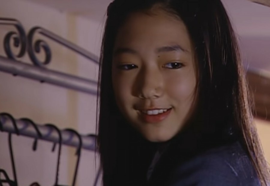 雙囍臨門！用 7 點帶你認識最美未婚妻、業界最想合作演員「朴信惠」，出道、認愛全過程一次看！