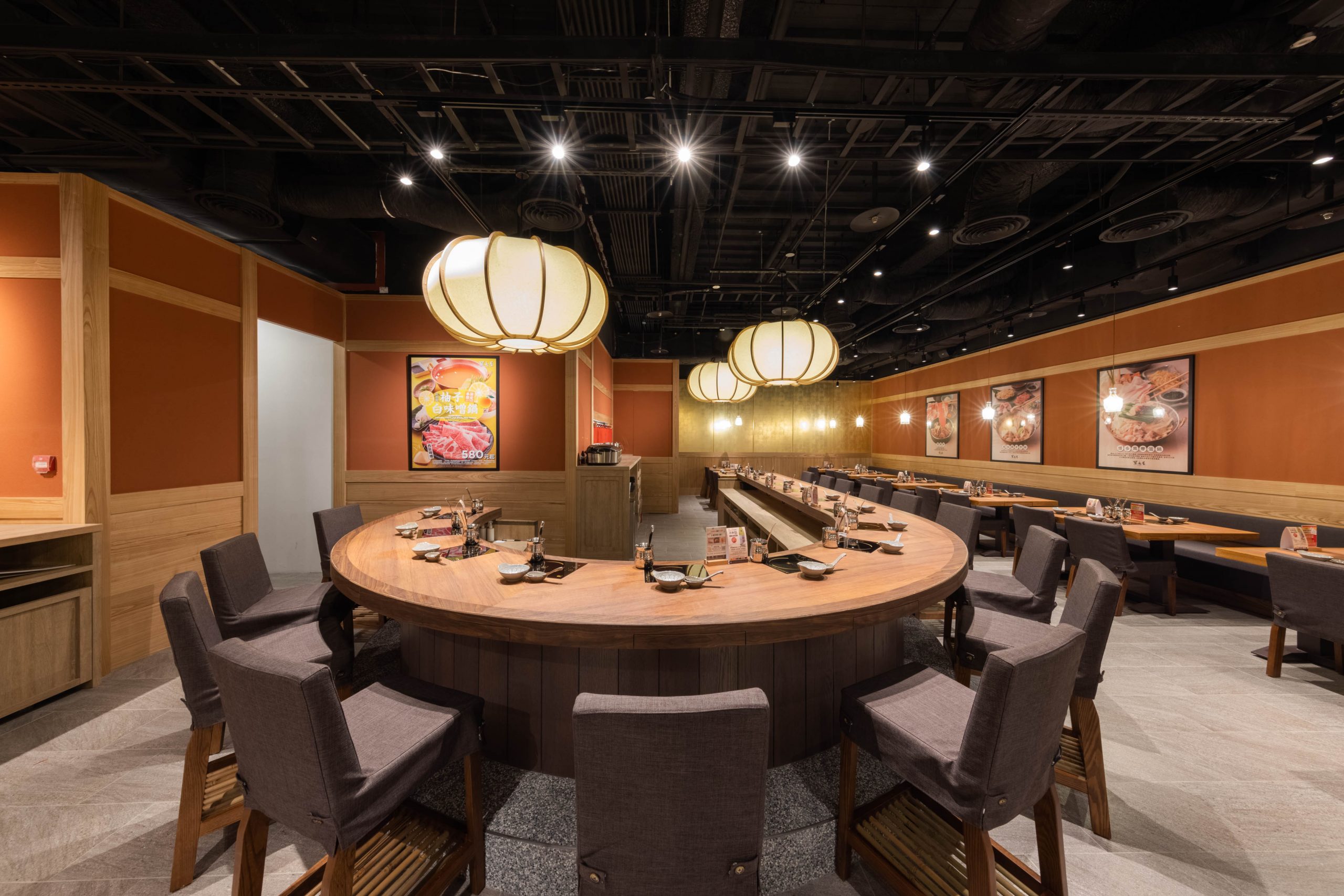 進軍新竹！乾杯集團旗下「黑毛屋」插旗遠東巨城購物中心，「肉量免費升級」日本和牛輕鬆吃