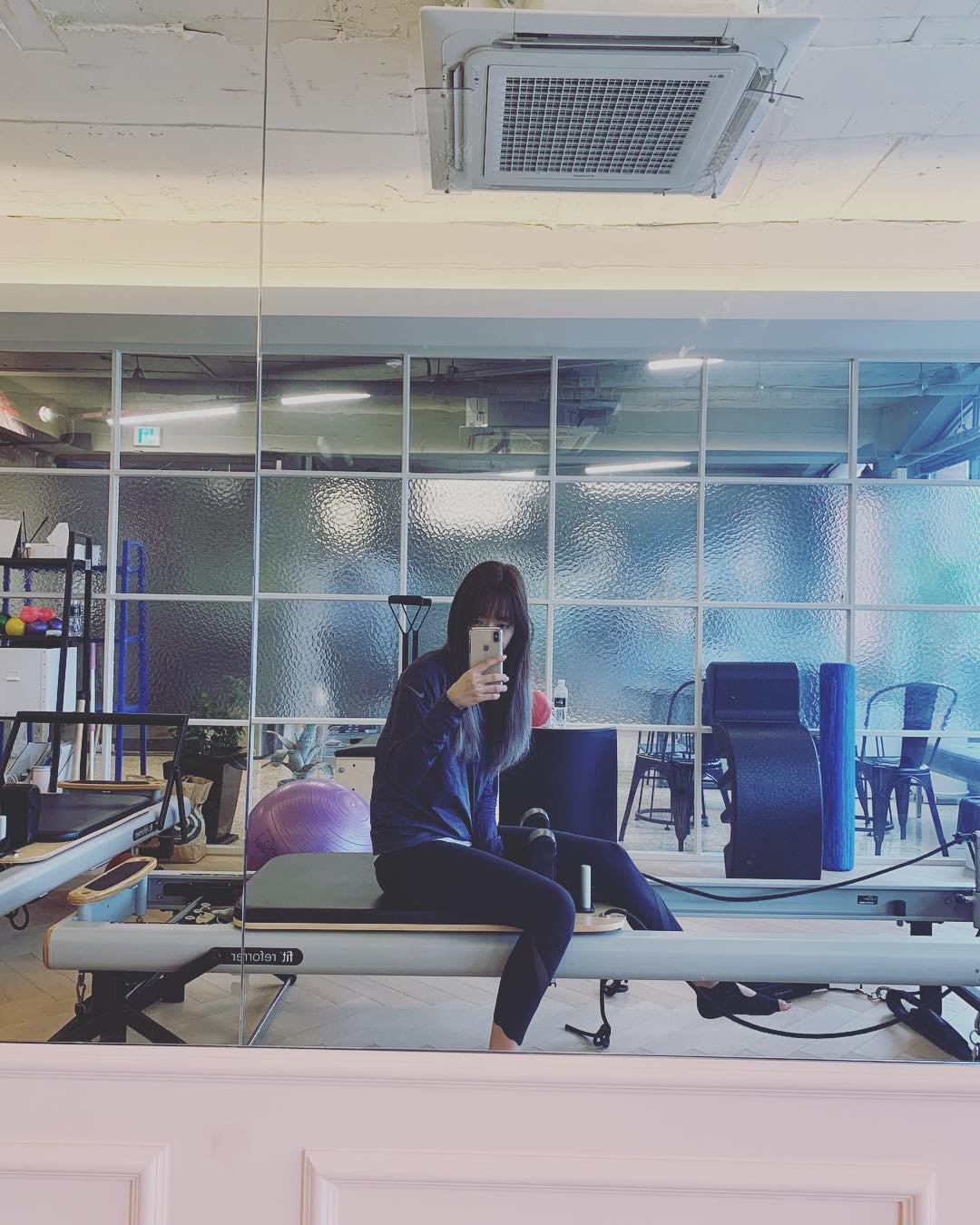 雙囍臨門！用 7 點帶你認識最美未婚妻、業界最想合作演員「朴信惠」，出道、認愛全過程一次看！