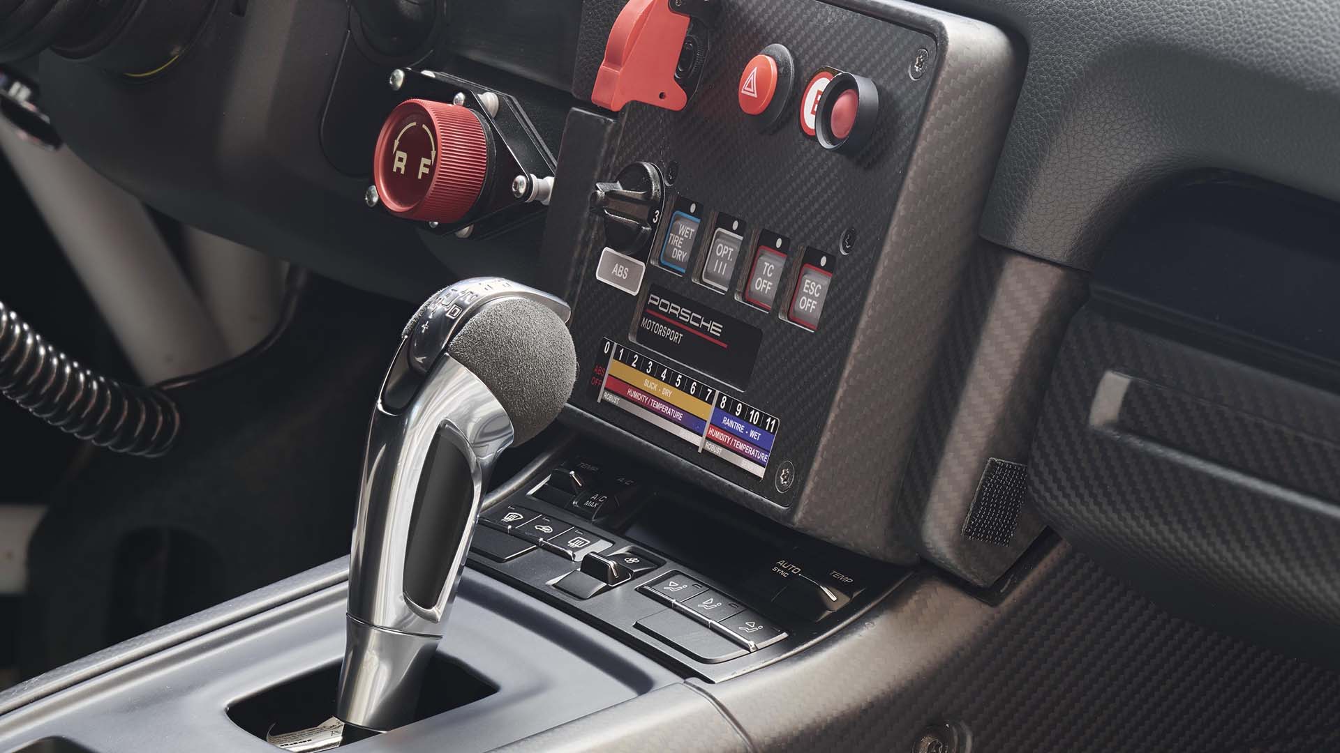 Porsche 718 Cayman GT4 RS Clubsport-2