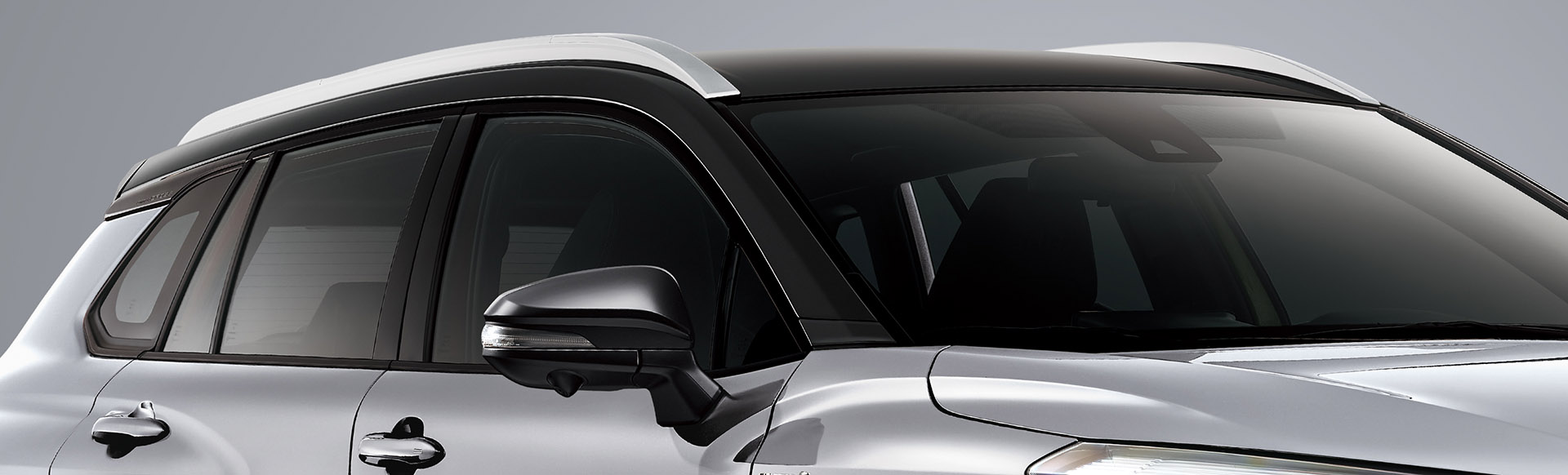 銷售霸主應有的氣勢，誰能比 Toyota Corolla Cross GR Sport 表裡如一！