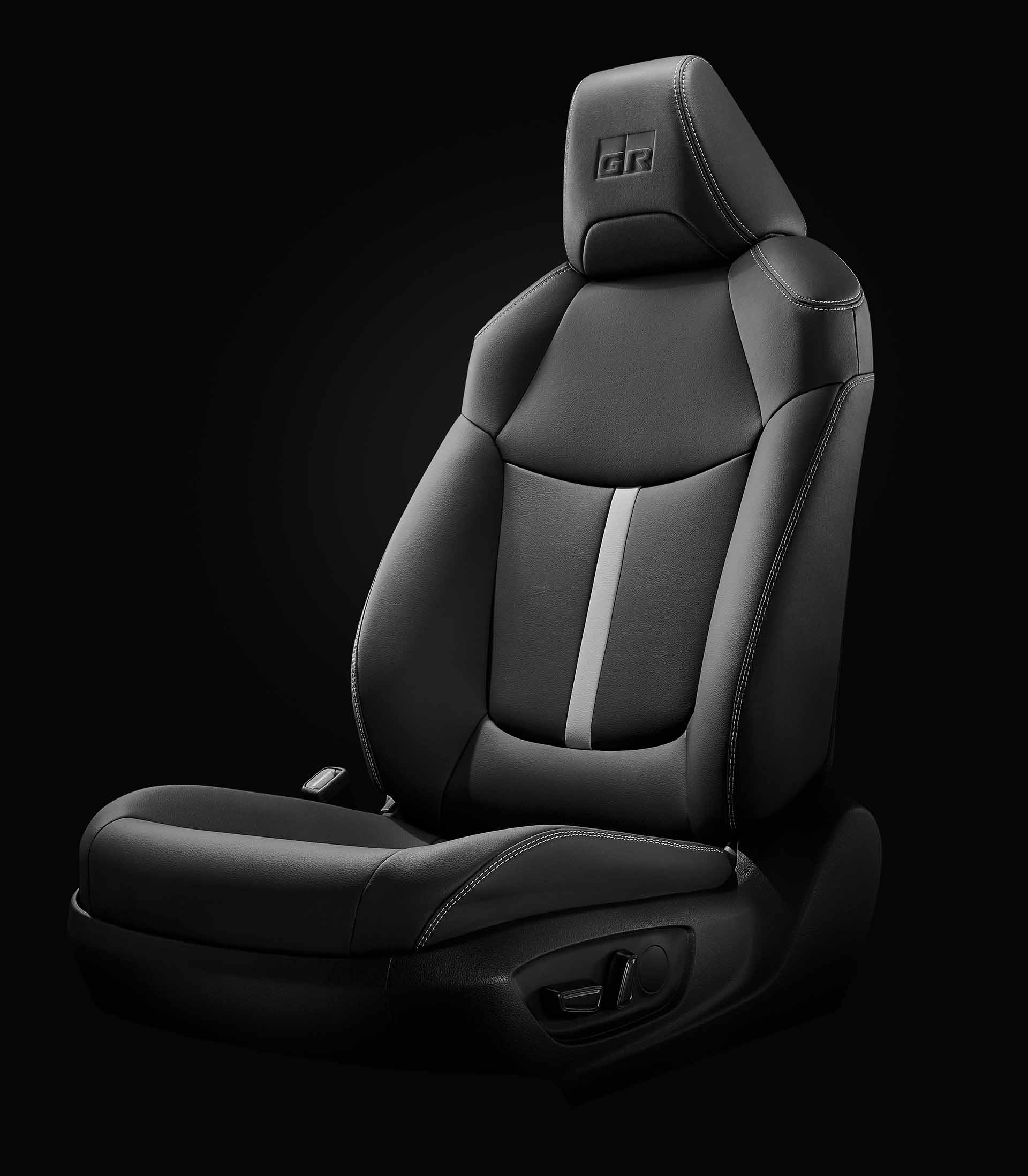 銷售霸主應有的氣勢，誰能比 Toyota Corolla Cross GR Sport 表裡如一！