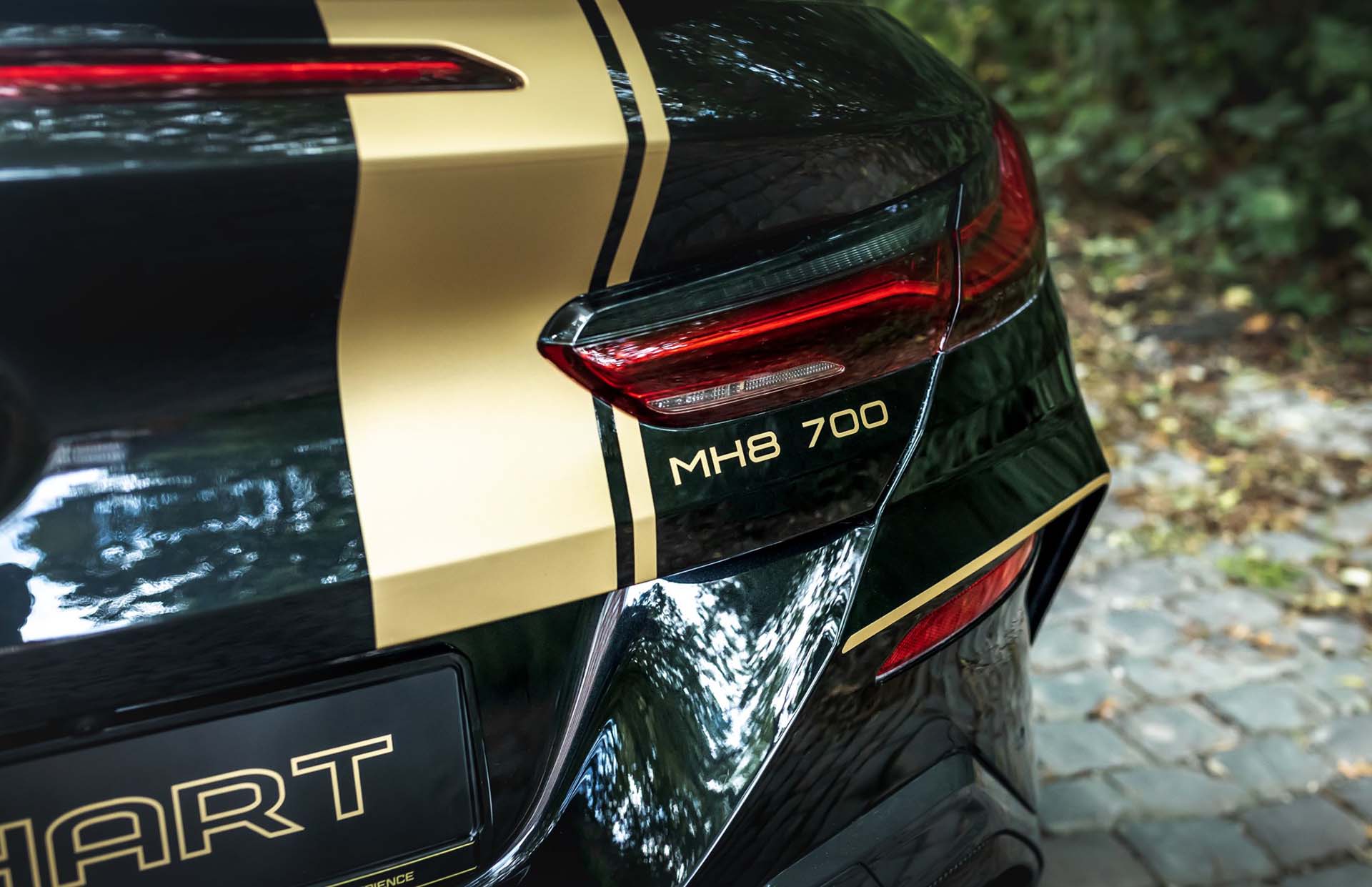 MANHART 推出 MH8 700 Cabriolet 改裝作品，比起 M8 Competition 更加狂妄的選擇！