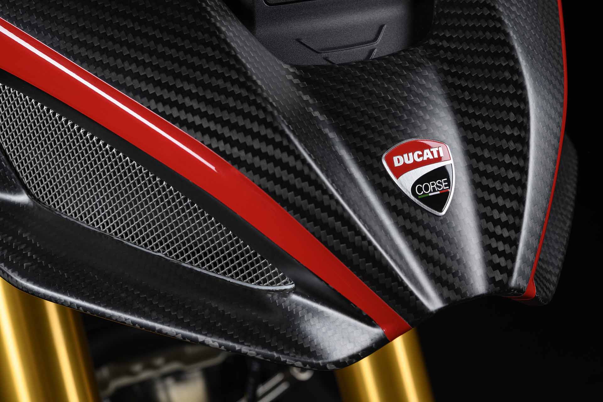 要就一次攻頂？Ducati 推 Multistrada V4 Pikes Peak 新車型，好料盡出宛若精品！