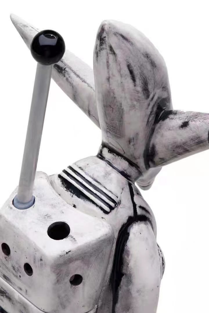 這只能跪著買！ NEIGHBORHOOD x Futura Laboratories 推出 PointMan 聯名限量線香座！