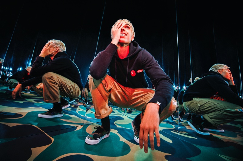 台灣販售預告｜這猿人鞋履你絕對買得起！ BAPE® x VANS 全新聯乘系列即將開賣！