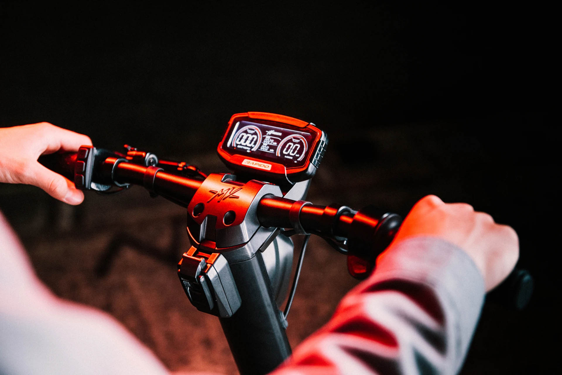 淺嚐義大利精品級重機？不可錯過 MV Agusta Rapido Serie Oro 電動滑板車！