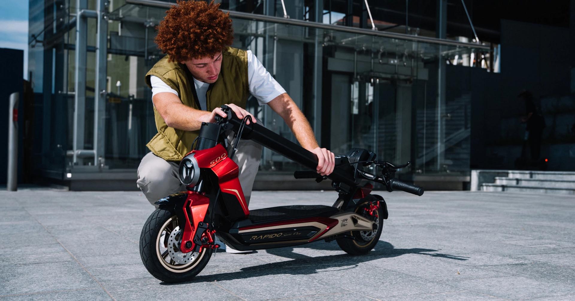 淺嚐義大利精品級重機？不可錯過 MV Agusta Rapido Serie Oro 電動滑板車！