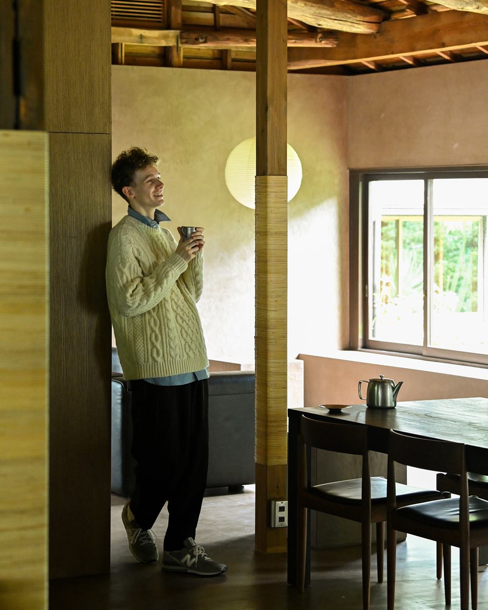 日常穿搭就是你的生活日記！新銳服裝品牌 PIN SKTBS 21AW 系列展現流行兼具舒適的風格態度！