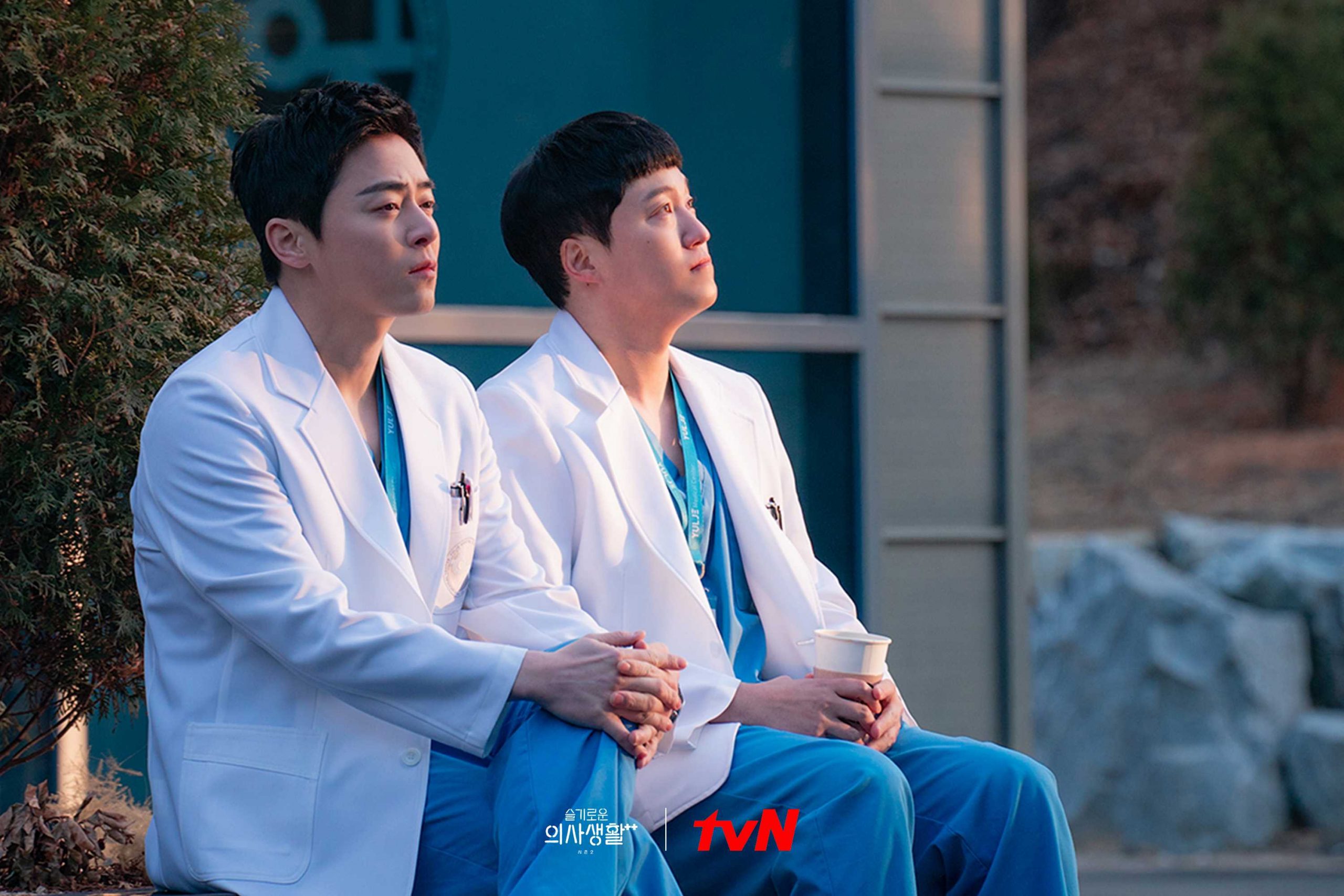 黑膠風潮回歸！PHILIPS 推出百年紀念 TAV3000 黑膠唱片機，顏值高還好上手