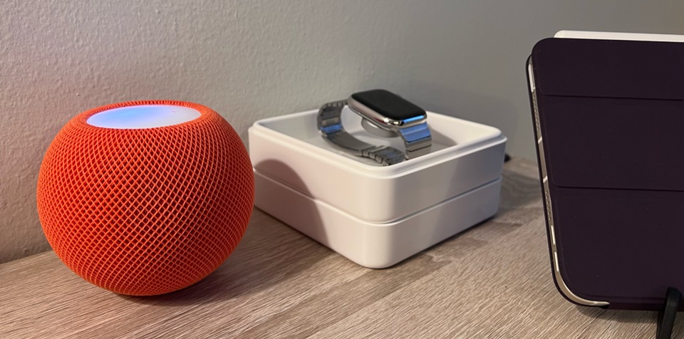 HomePod mini 亮彩新色開賣！360度響亮音質、廣播功能、智慧小管家...５大亮點整理越看越心動