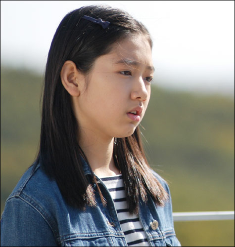 雙囍臨門！用 7 點帶你認識最美未婚妻、業界最想合作演員「朴信惠」，出道、認愛全過程一次看！