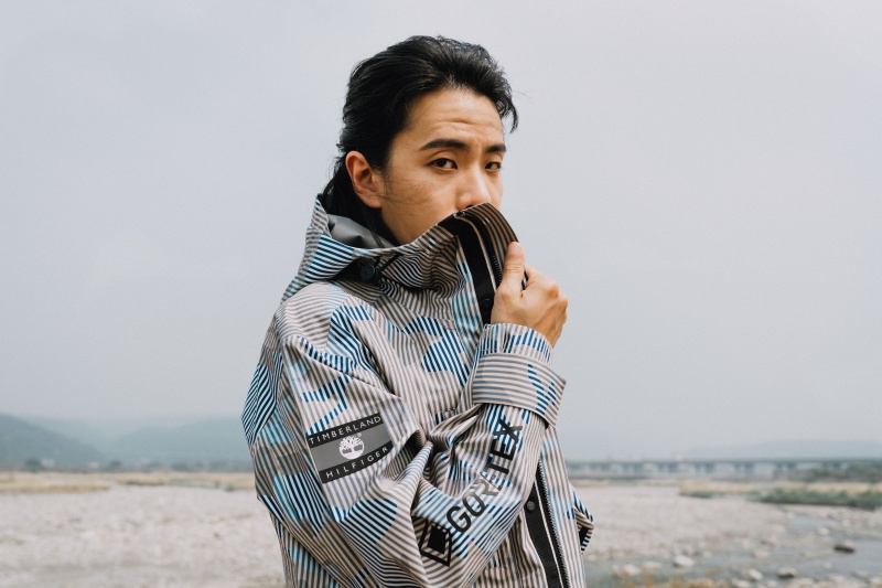 TOMMY HILFIGER x TIMBERLAND 首次秋冬聯名登場，金曲最佳樂團「落日飛車」深入戶外 在夕陽下迷離演繹！