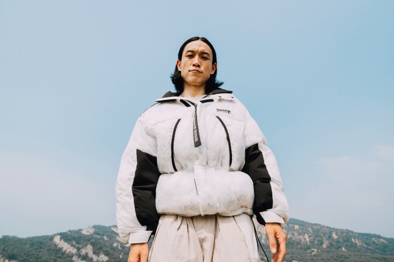 TOMMY HILFIGER x TIMBERLAND 首次秋冬聯名登場，金曲最佳樂團「落日飛車」深入戶外 在夕陽下迷離演繹！