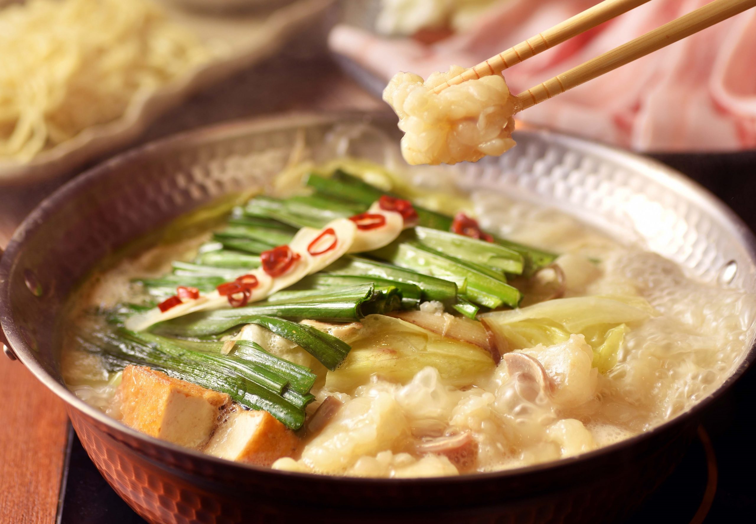 進軍新竹！乾杯集團旗下「黑毛屋」插旗遠東巨城購物中心，「肉量免費升級」日本和牛輕鬆吃