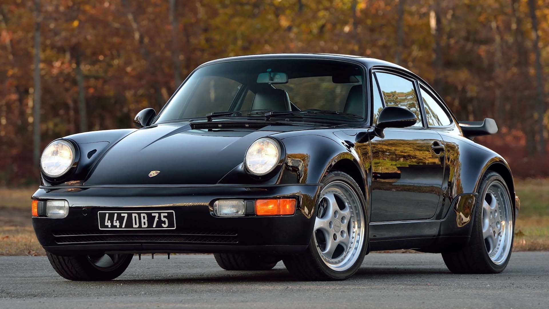 時間凝結！1994 Porsche 911 Turbo《絕地戰警》道具車即將上架拍賣！