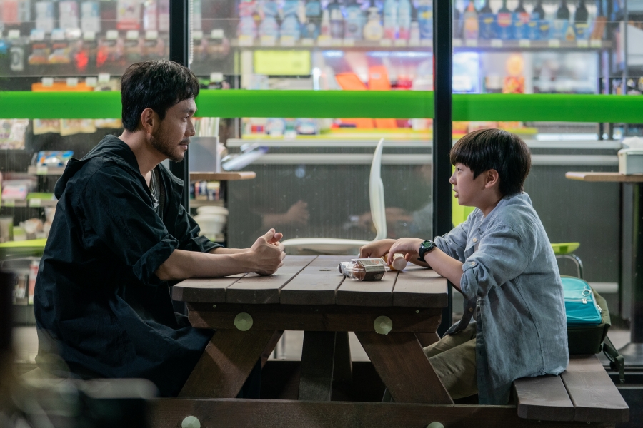12 月即將開播韓劇清單 TOP 8！李棟旭、孔劉輪番上陣，《那年，我們的夏天》、《雪降花》聲量超高引期待！