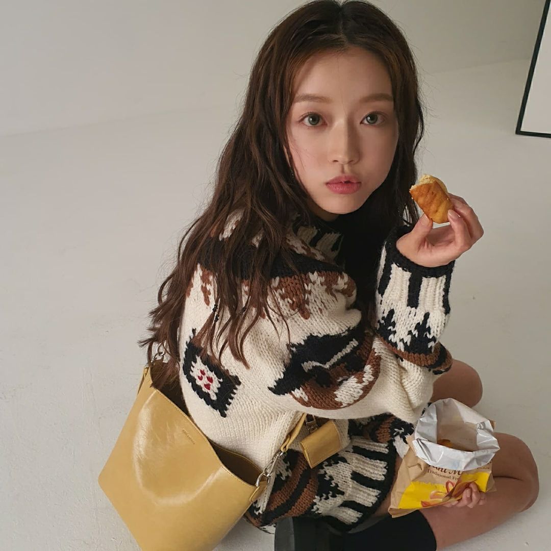 2021 全球百大帥哥美女排行出爐！BLACKPINK LISA 勇奪冠軍，TWICE 子瑜連續七年榜上有名！